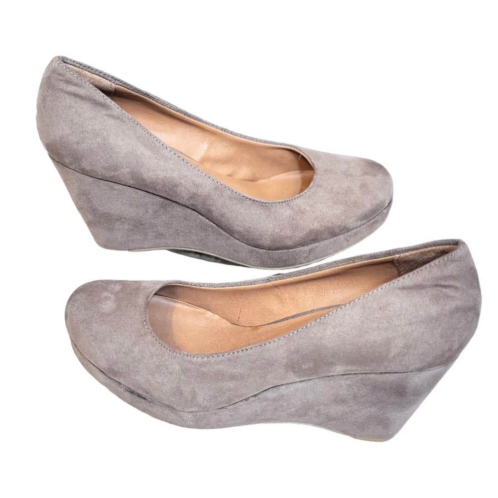 NINE WEST micro suede wedges platform womens shoes heels  size 8.5 8 1/2